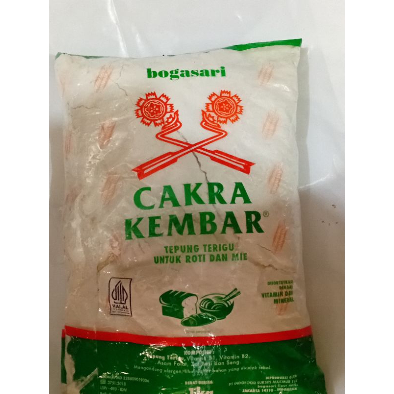 

TEPUNG TERIGU CAKRA KEMBAR 1KG