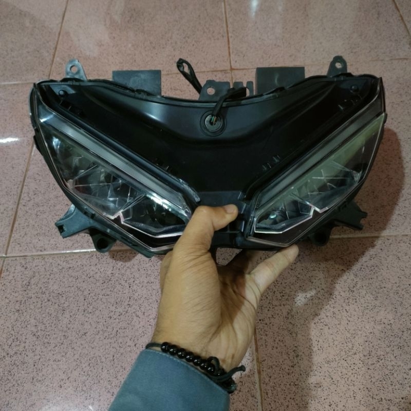 Headlamp Reflektor Lampu Depan Honda CBR 150 CBR 150R Facelift K45N Original Copotan