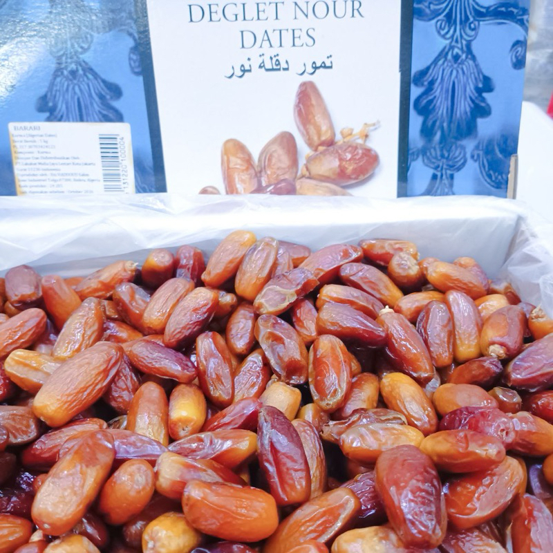 

Kurma Tangkai Barari Palm Fruit Premium Algeria Alternatif Kurma Tunisia 5 Kg