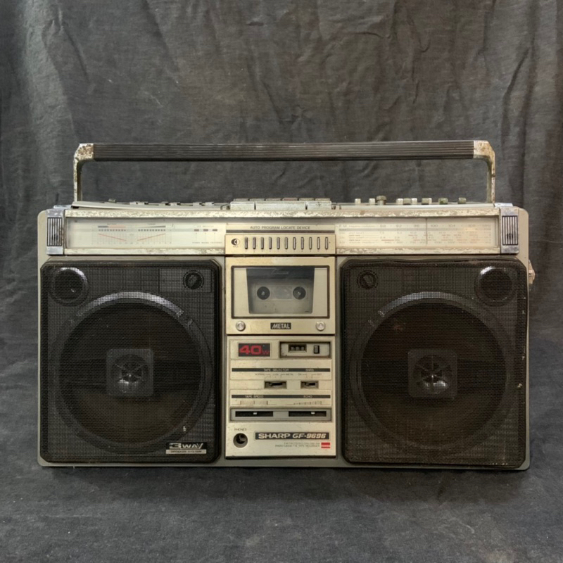 BOOMBOX SHARP JADUL / RADIO LAWAS