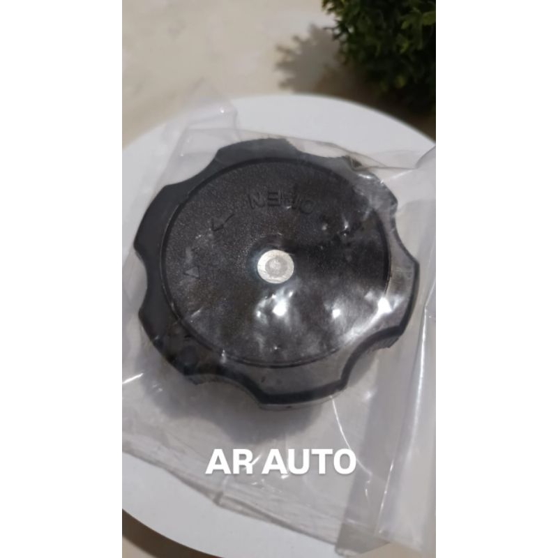 Tutup Oli Mesin Mitshibishi Colt diesel