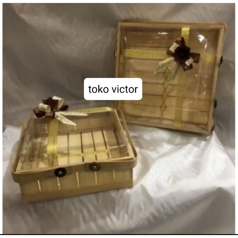 Kotak kue hantaran serahan /kotak makanan /keranjang bambu tangkai