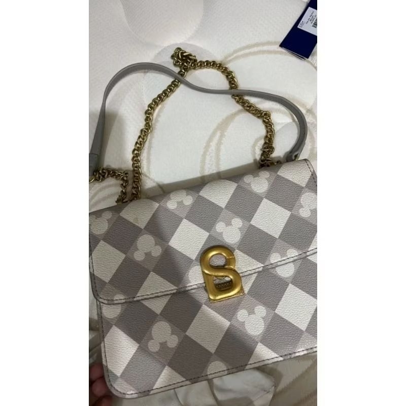 Preloved Dona Bag warna Ash Grey Buttonscarves