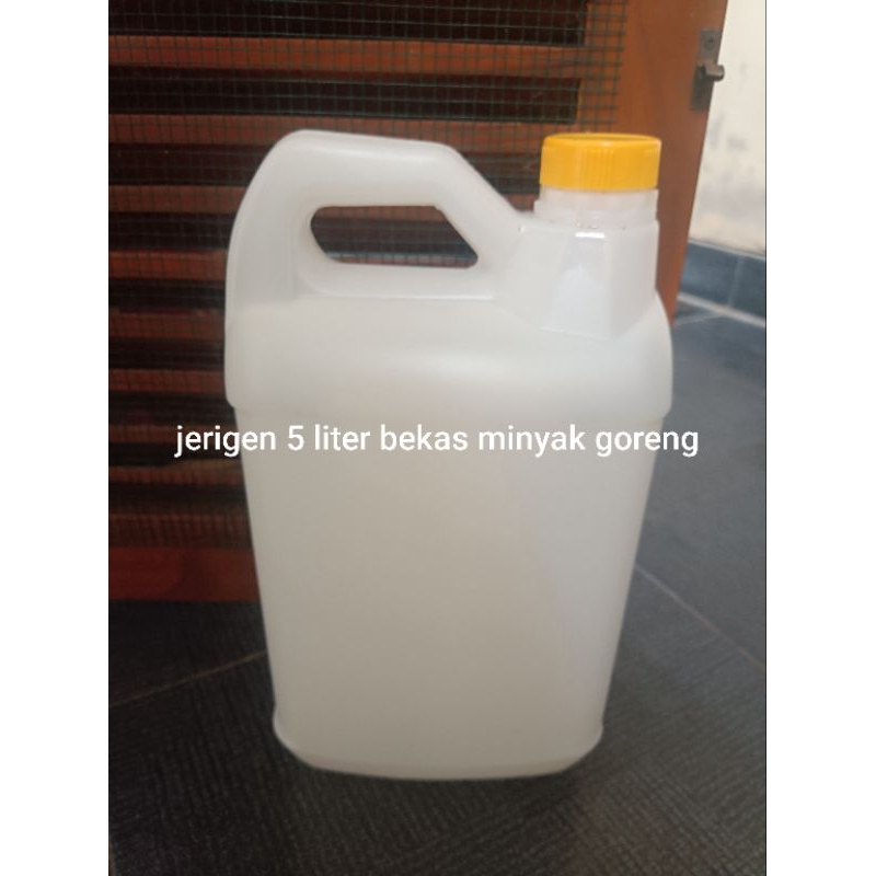 

jerigen 5 liter bekas minyak goreng