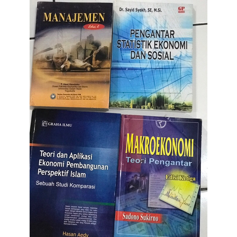 Buku Ekonomi Kuliah Manajemen Makroekonomi Statistik Ekonomi Pembangunan