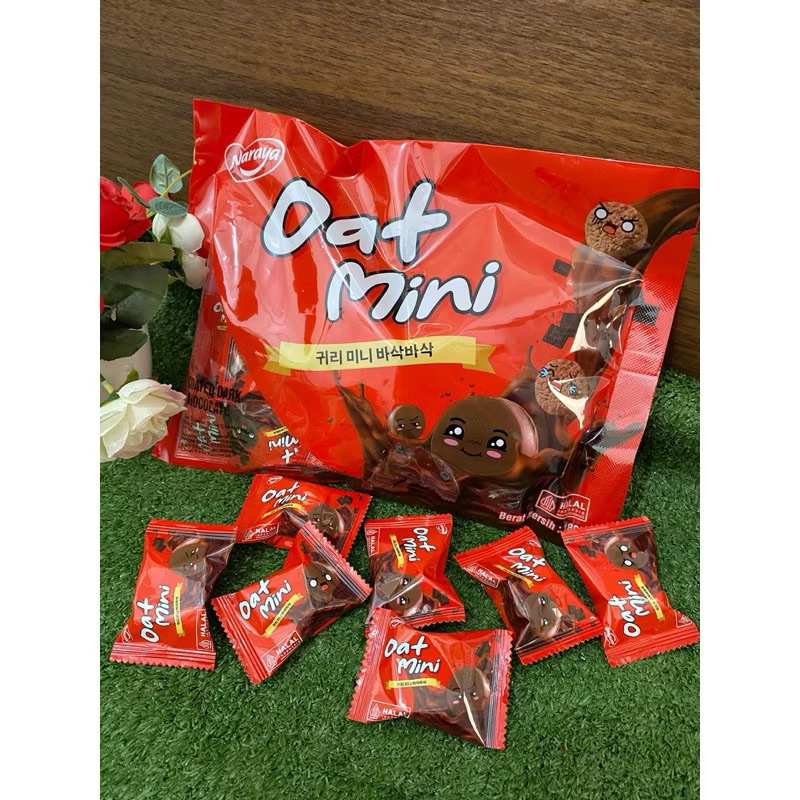 

Snack Import Naraya Oat Mini Coated Dark, Strawberry, White, Matcha Chocolate 180 gr (ds bgr)