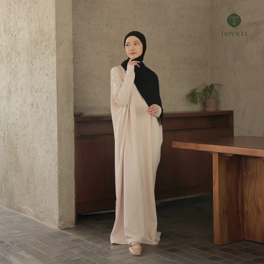 TRINYCTA by Nycta Gina Diana Dress Knit Rib Bahan Elastis GamisWanita