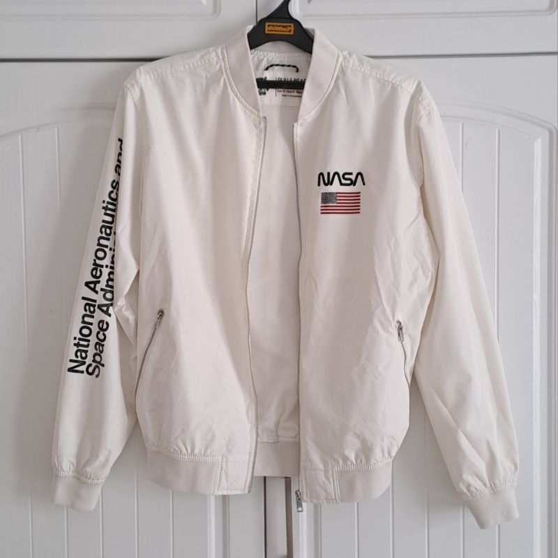 Jaket Bomber NASA PULL & BEAR Preloved
