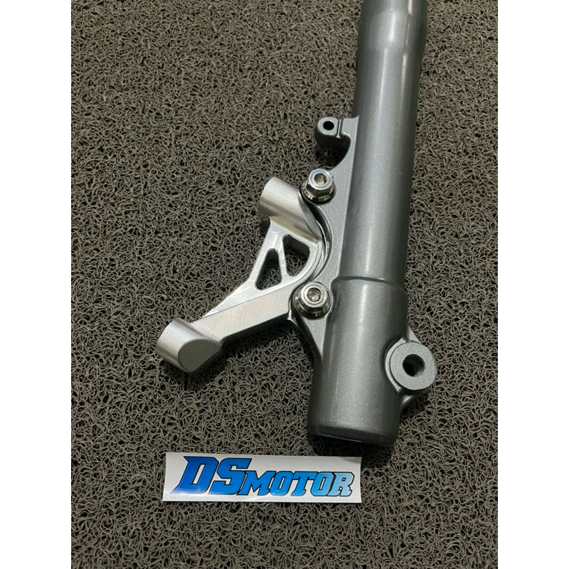 breket braket dudukan kaliper depan P100 pitch100 yamaha 125Z Y125Z fizR JupiterZ jupiter f1zr kyb c