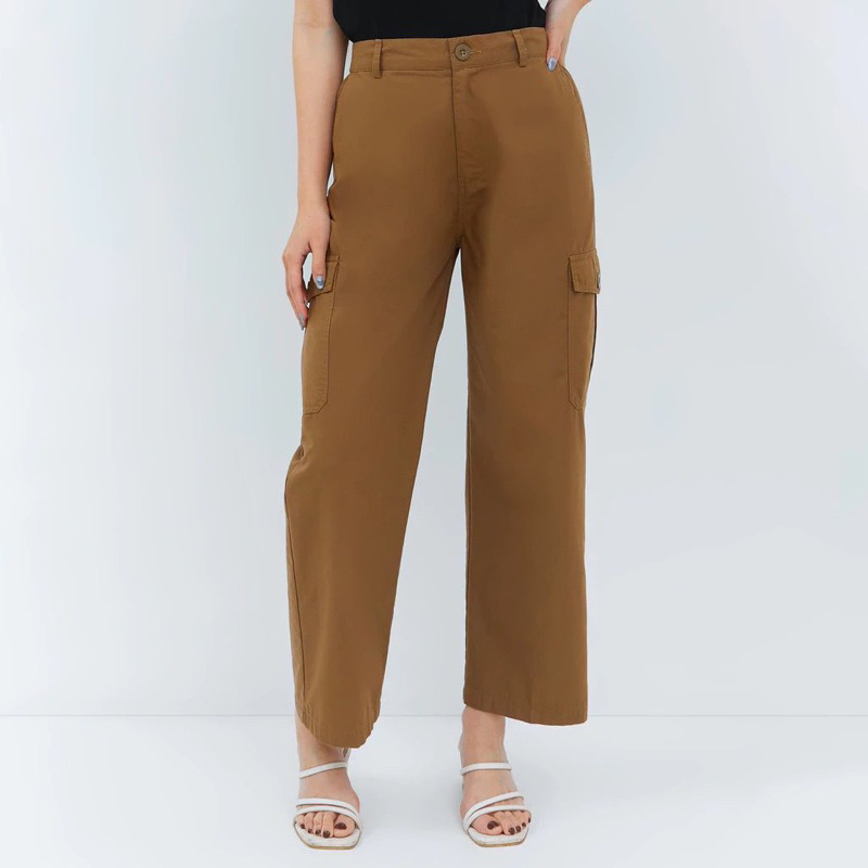 Geela Lara Brown Cargo Pants (G.3905) - Cargo Wanita