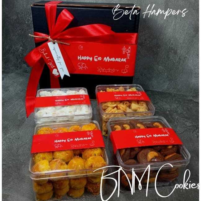 

HAMPERS IMLEK LEBARAN NATAL SOUVENIR GIFT BOX HADIAH PERNIKAHAN PARCEL KADO ISI KUE KERING MUKENA KUE LEBARAN