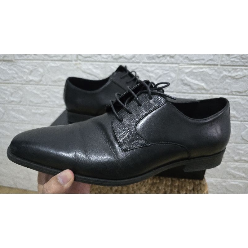 Sepatu Pantofel Pedro Altitude 42