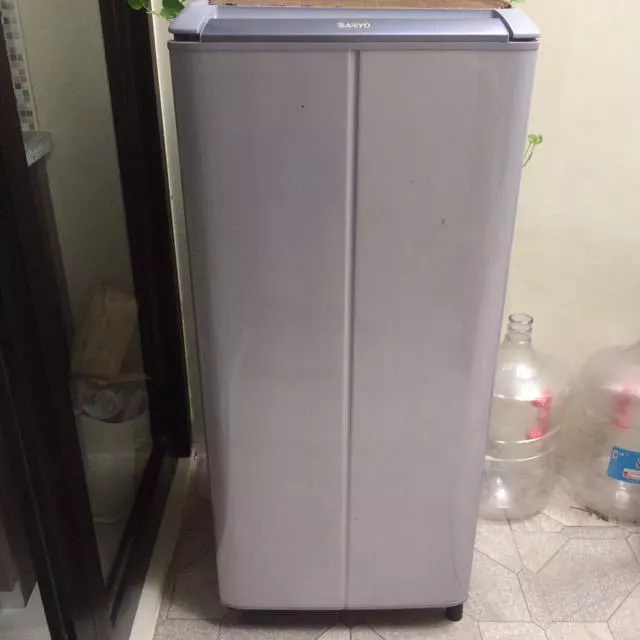 Rak Kulkas Sanyo Slim Beauty 1 Pintu