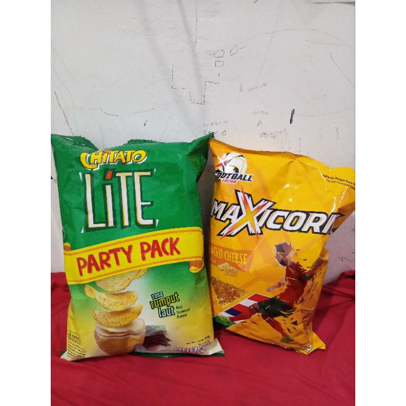 

Paket Chitato Lite dan Maxicorn