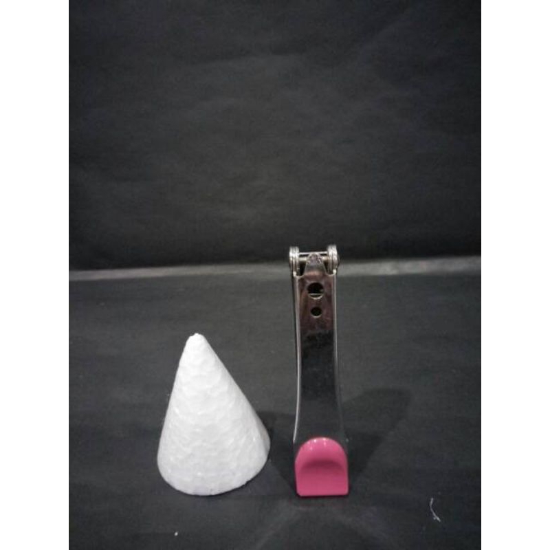 

Gabus kerucut diameter 5cm tinggi 7cm