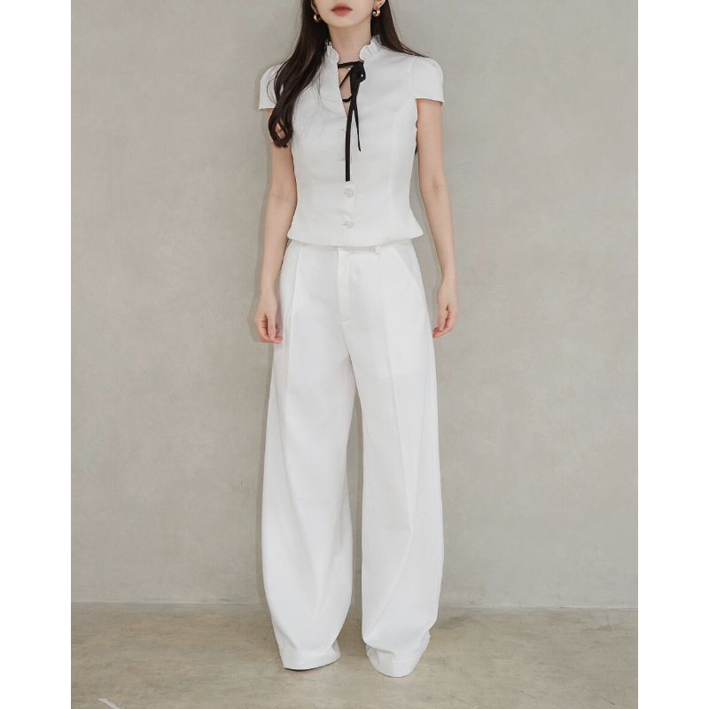 VSTHELABEL Noelle Set | Setelan Blouse & Celana Panjang Putih Wanita