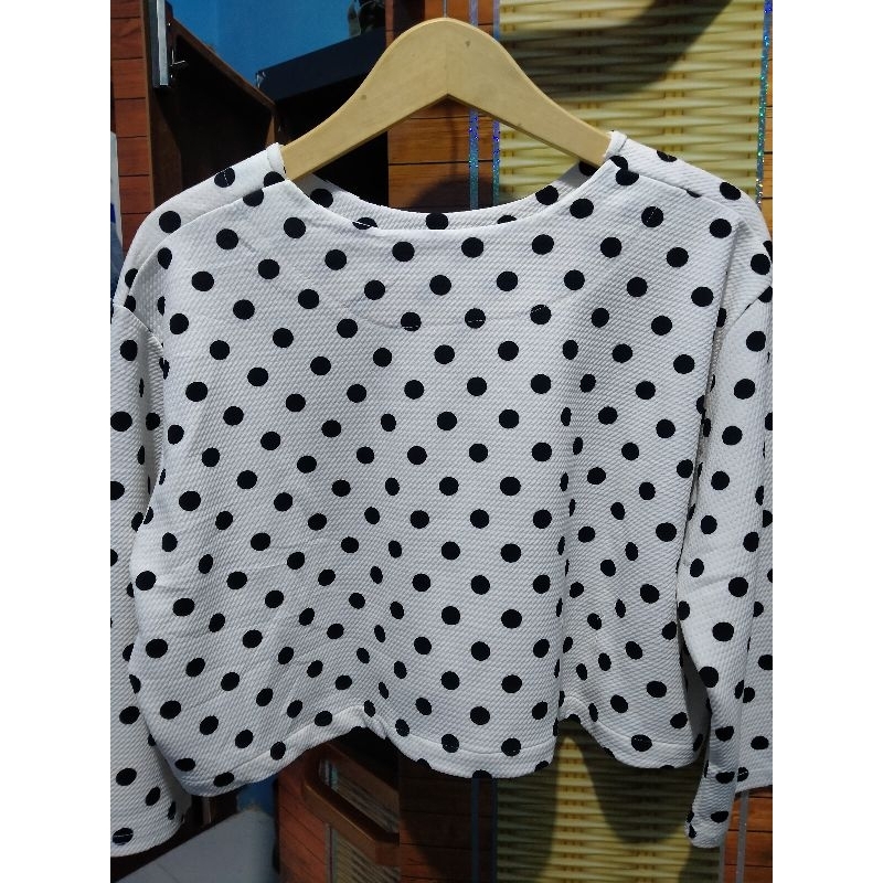 [PRELOVED] Blouse Crop Polkadot