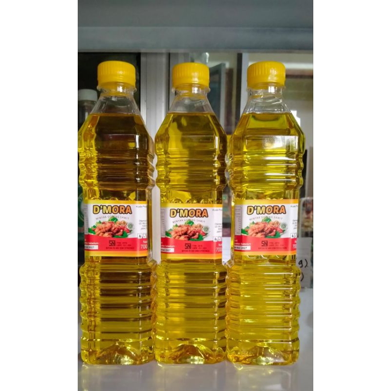 

minyak goreng dmora 700 ml