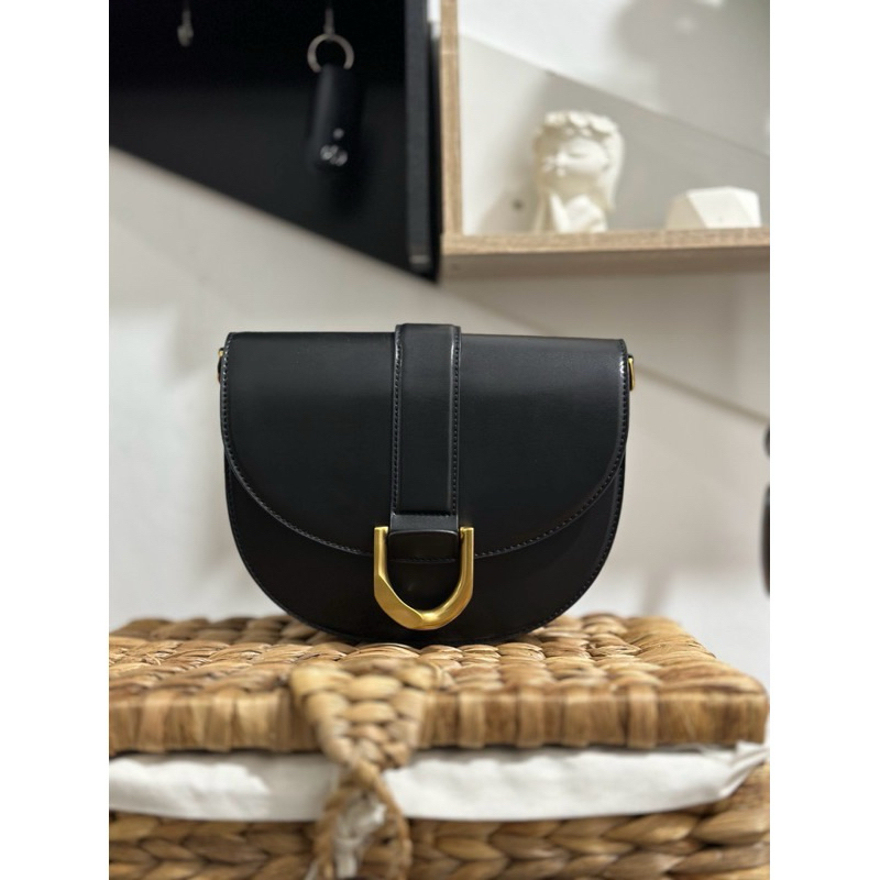 Charles and Keith Gabine Saddle Bag (Preloved)