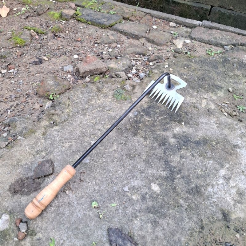 Alat pencabut rumput anti kotor panjang - cangkul pembersih rumput murah