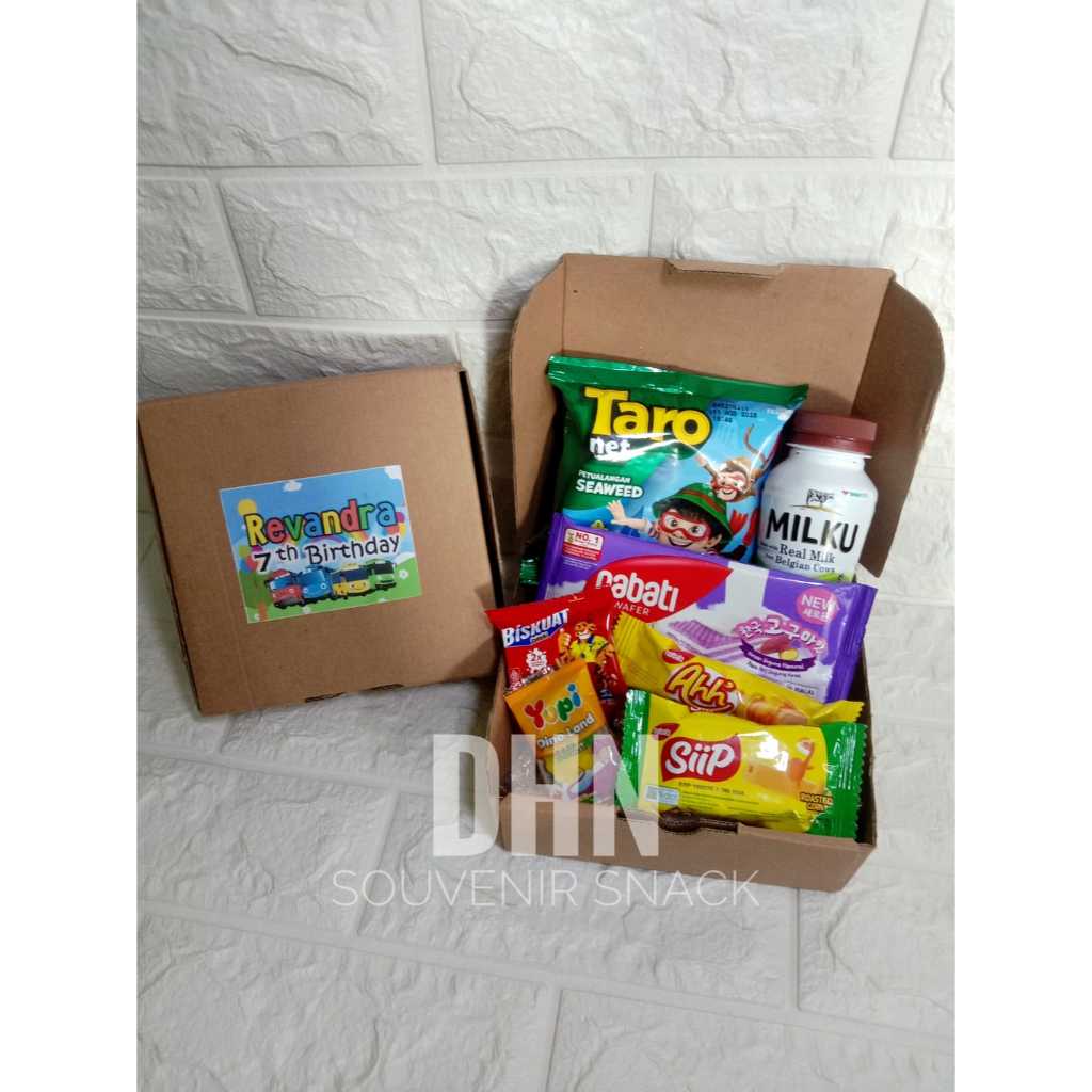 

SNACK BOX HAMPERS MINI ULANG TAHUN ANAK MILKU/ULTRAMILK (TANPA MINIMAL ORDER)