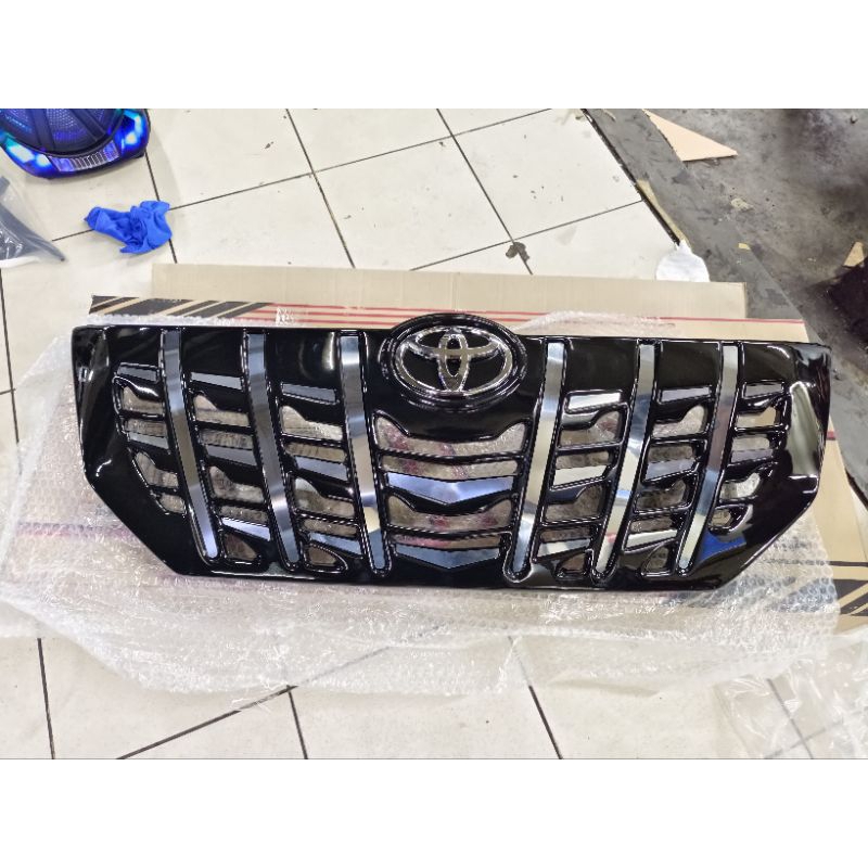 Grill innova 2014 model alphard plastik abs