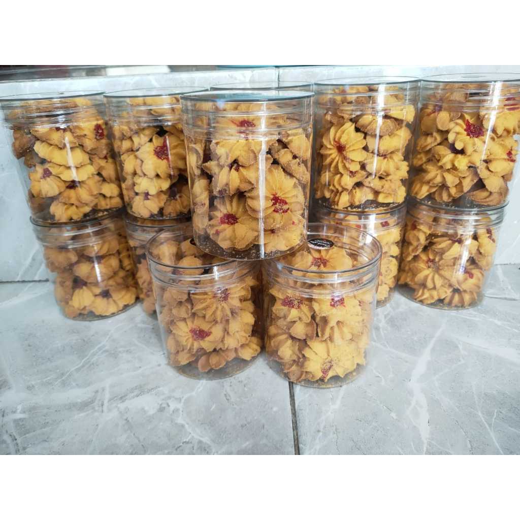 

Kue Bunga Strawberry / Kue Kering Mawar Kemasan Toples 600ml