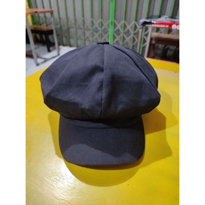 Topi Apolo Newsboy Hats Basic Hitam