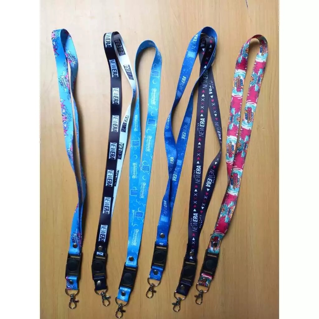 

TALI LANYARD JKT48 | LANYARD ID CARD | TALI LANYARD CUSTOM 2 SISI FULL PRINT GAMBAR