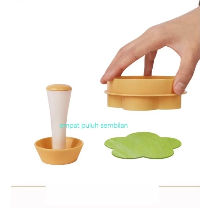 cookies cutter bunga / pie puncher plastik / cetakan kue sus mekar