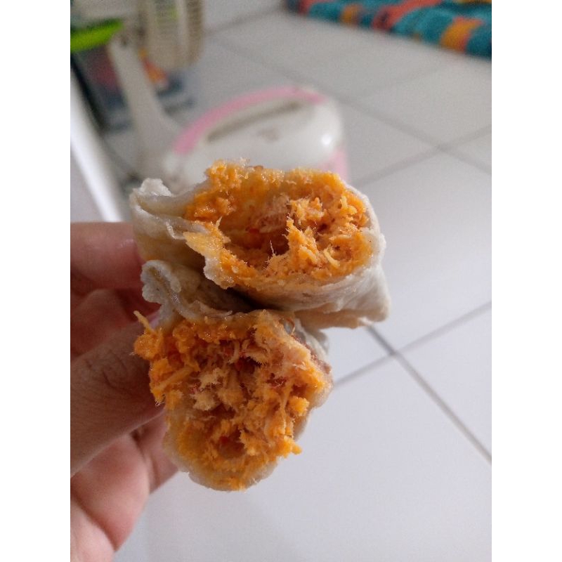 

Paket Cireng Isi Ayam Suwir