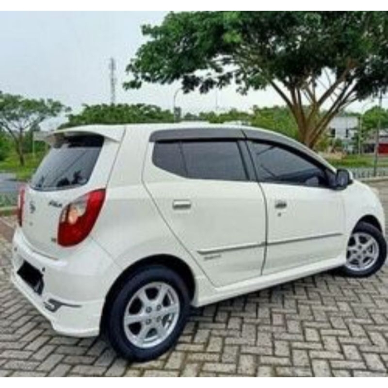 Bodykit samping belakang ayla