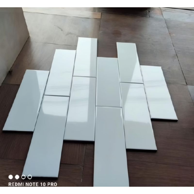 kramik dinding subway bevel 10x20