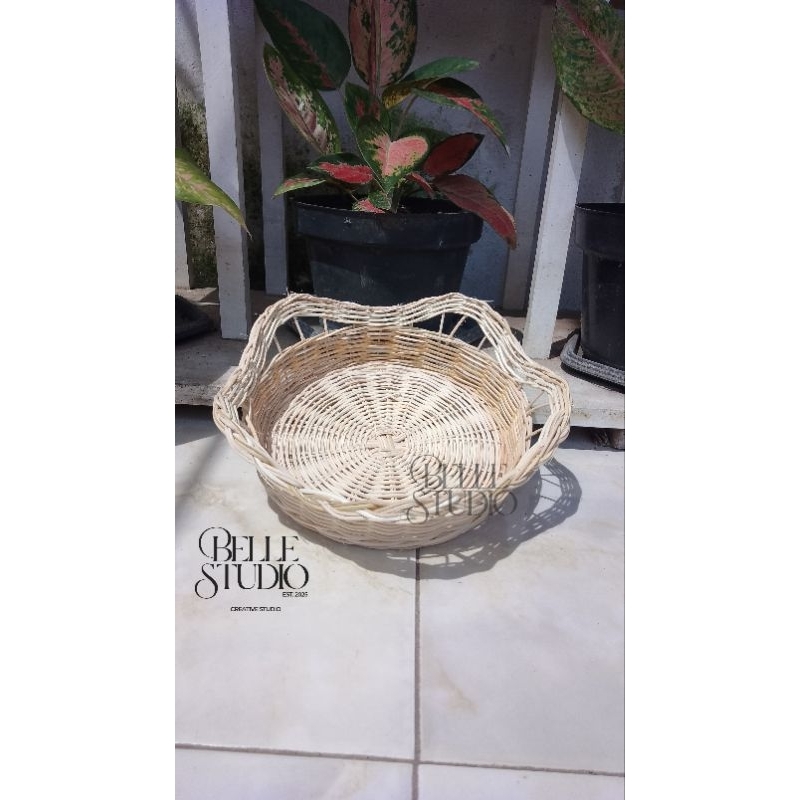 KERANJANG BUAH/HANTARAN ROTAN MURAH FULL ROTAN/TRIPLEK