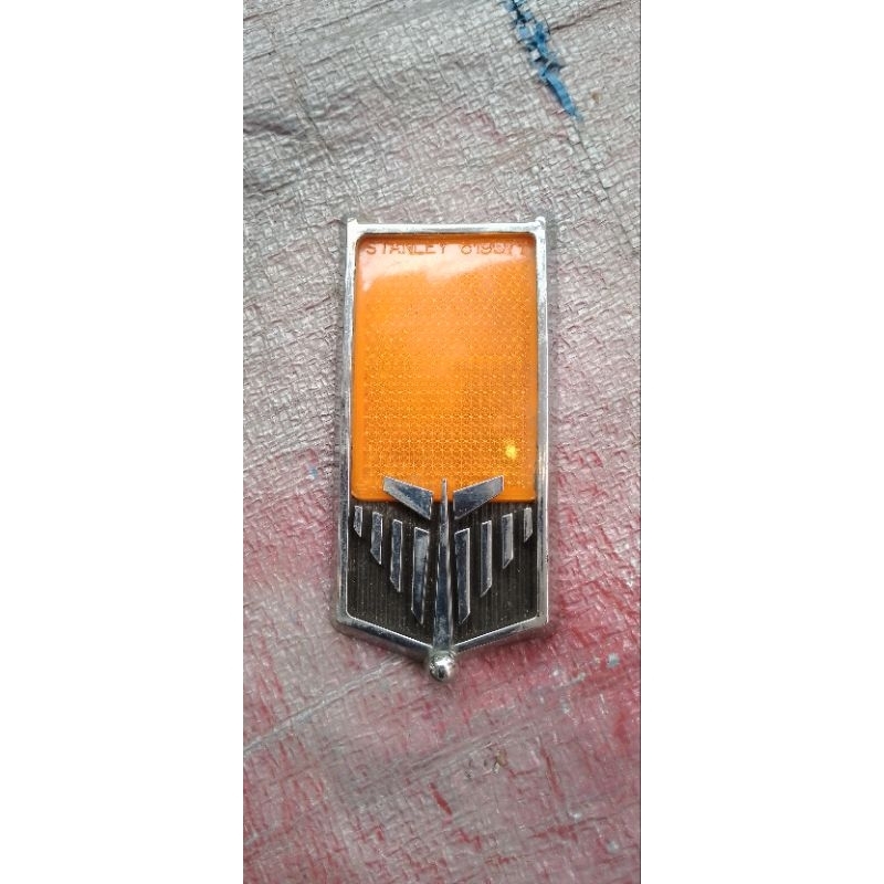 Variasi Cat Eye Mata Kucing Mobil Motor Vespa