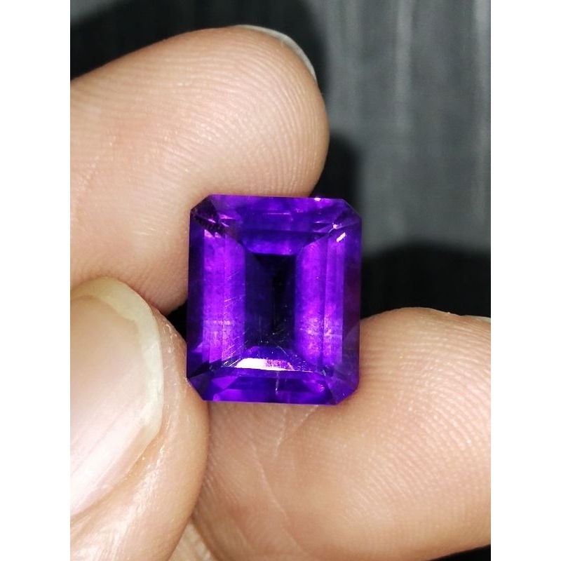 Natural Amethyst 12 x 10 x 7 mm 5.6 Ct Kecubung Ungu Tua Super Asli Octagon Cutting Code 1810