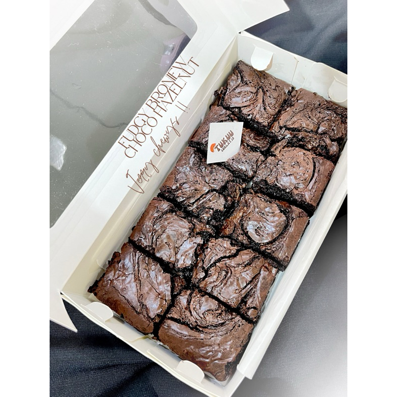 

FUDGY BRONIEW CHOCO HAZELNUT 10x20