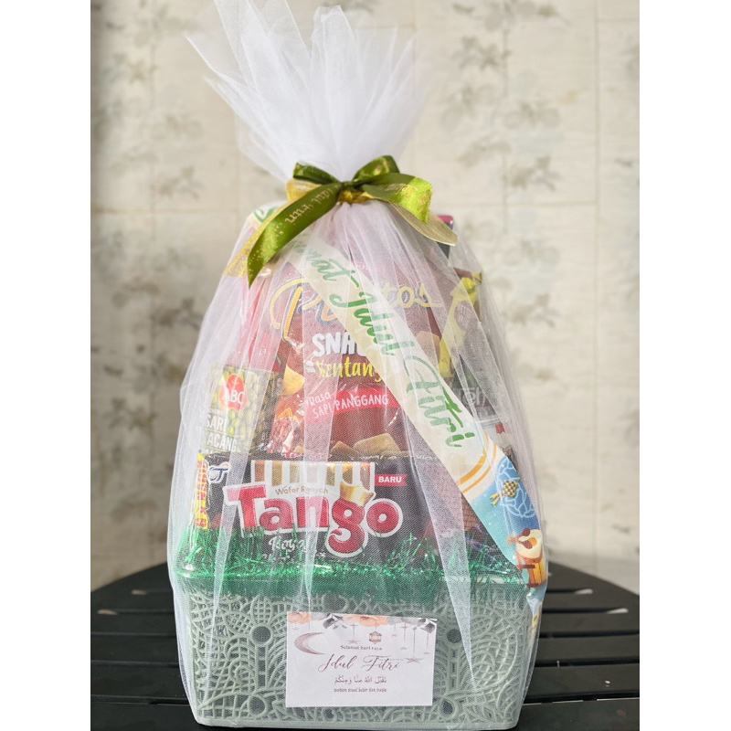 

PARCEL/ HAMPERS LEBARAN IDUL FITRI/ PAKET SNACK