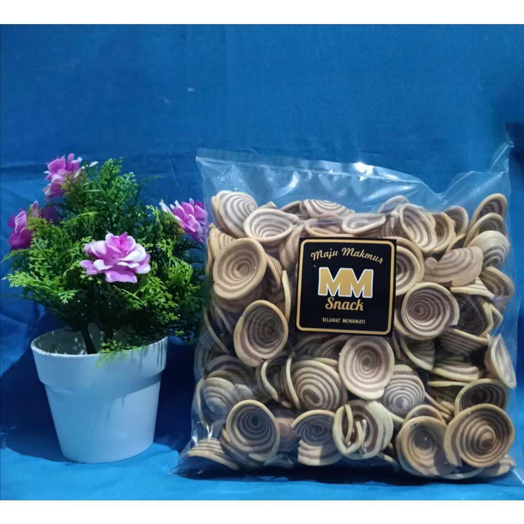 

ANEKA SNACK CAMILAN MURAH/LEO CONTONG KUPING GAJAH KEMASAN 250GR