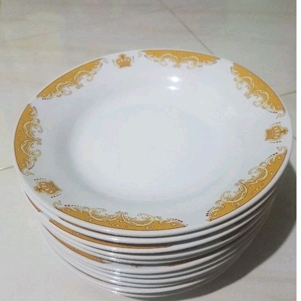 PIRING HOTEL MAHKOTA BATIK 1 LUSIN PIRING KERAMIK