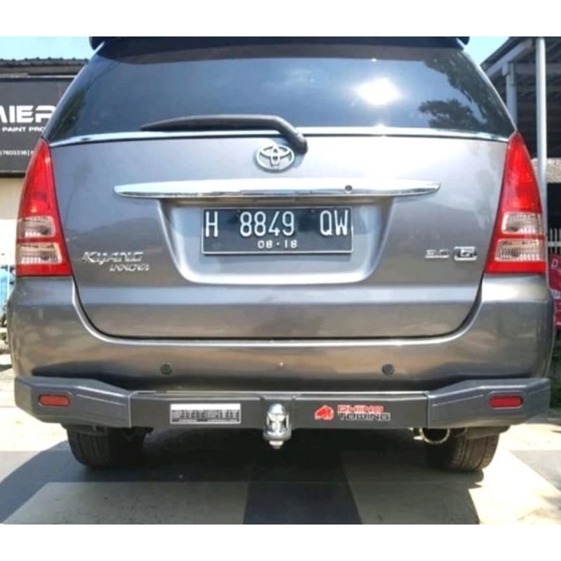 BEMPER BELAKANG TOWING RHINO INNOVA LAMA - 2015