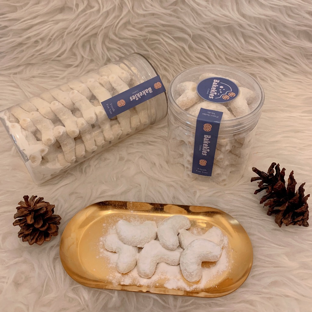 

Putri Salju Mede Premium – Kue Kering Lebaran Lembut & Lumer | Bakekies Cookies
