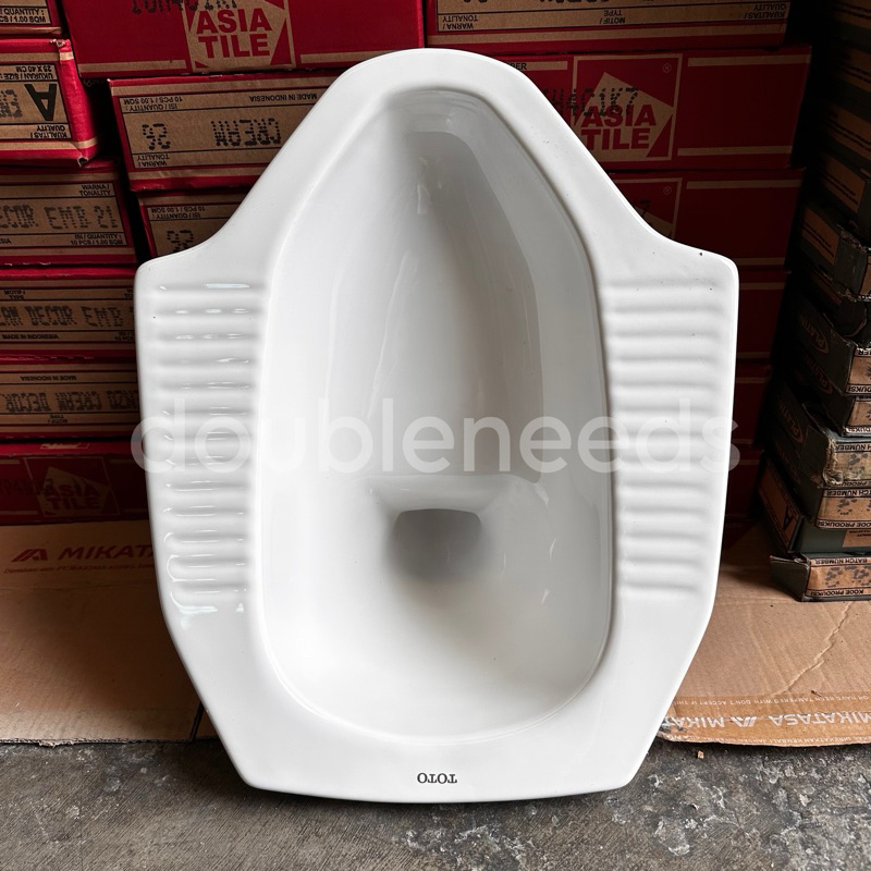 KLOSET JONGKOK TOTO PUTIH / KLOSET JONGKOK TOTO