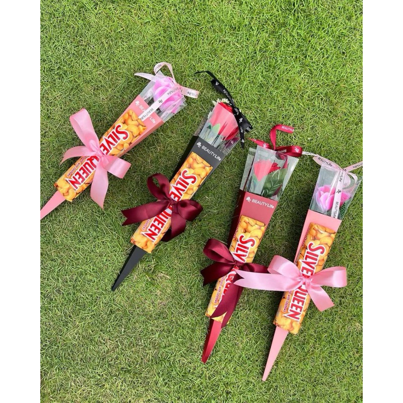 

KADO VALENTINE SINGLE ROSE DAN COKLAT