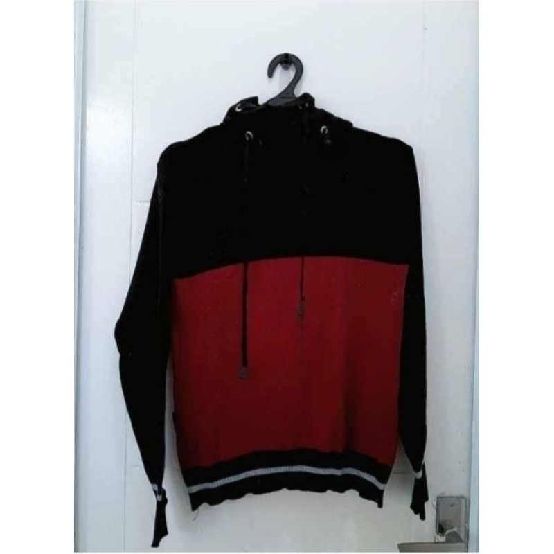 sweater branded second