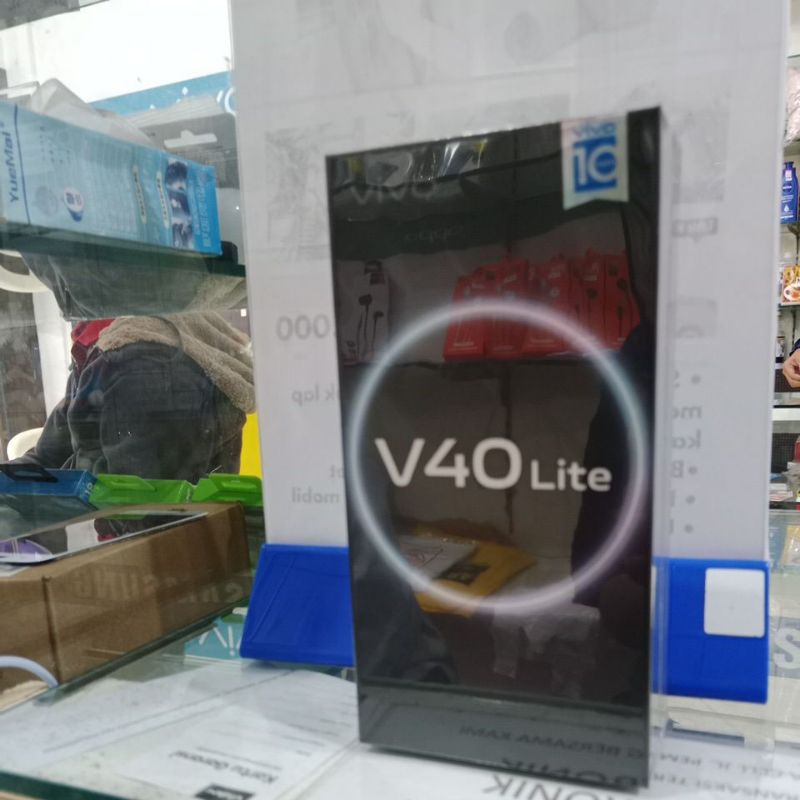 Vivo V40 lite Ram 8/256