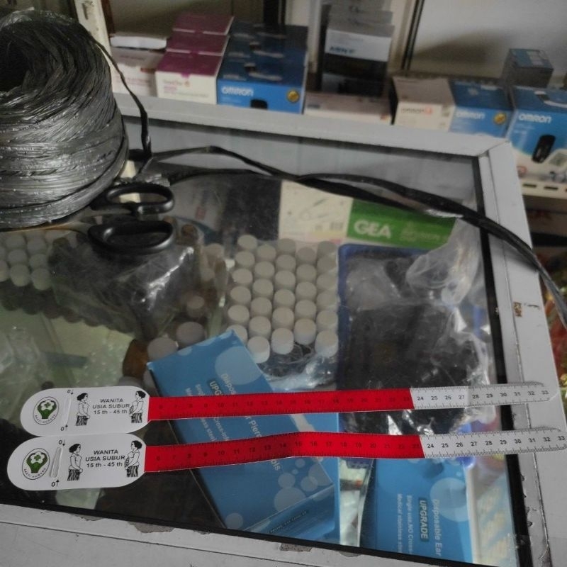 Pita Lila Ibu Dan Bayi / Pita Lila Alat Ukur Lingkar Lengan Wanita Dan Lingkar Kepala Bayi