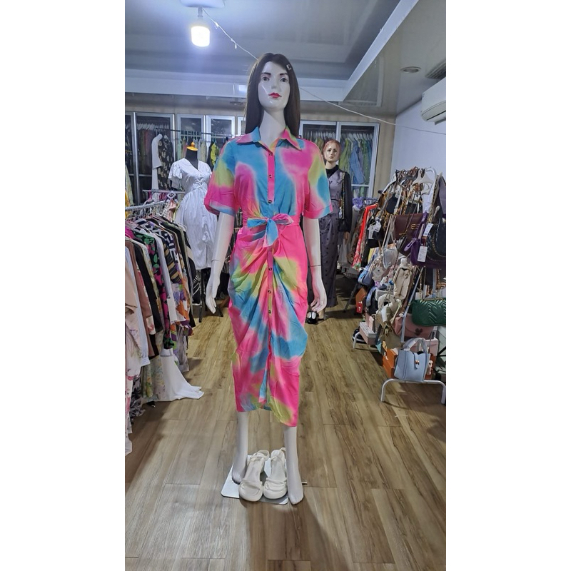 Gaun Tie-Dye Pink Lengan Pendek