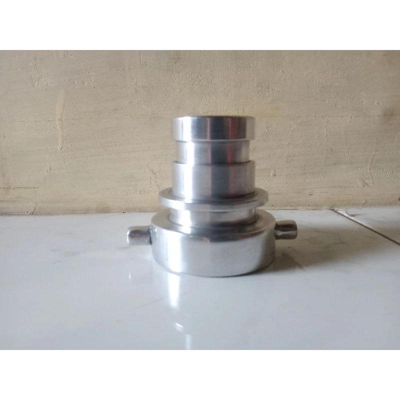 Adaptor Reducer Female BSP 2" x Male Machino 1.5" - Alumunium