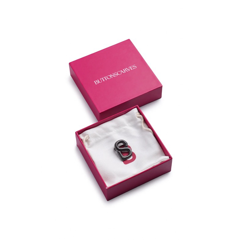 Petite Signature Textured Pin Brooch Package BUTTONSCARVES BS Store BS Lady